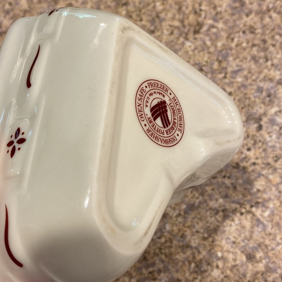 Longaberger Small Heart Vitrified Pottery Dish Red and Ivory - Picture 15 of 17